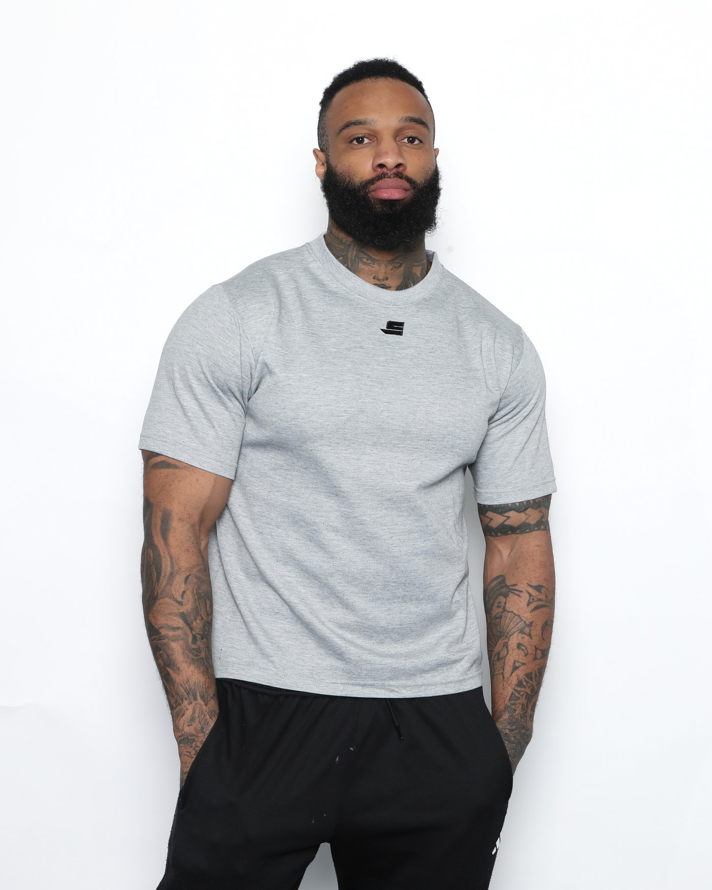 T-Shirt Lifestyle - Dog Back — visuel 4
