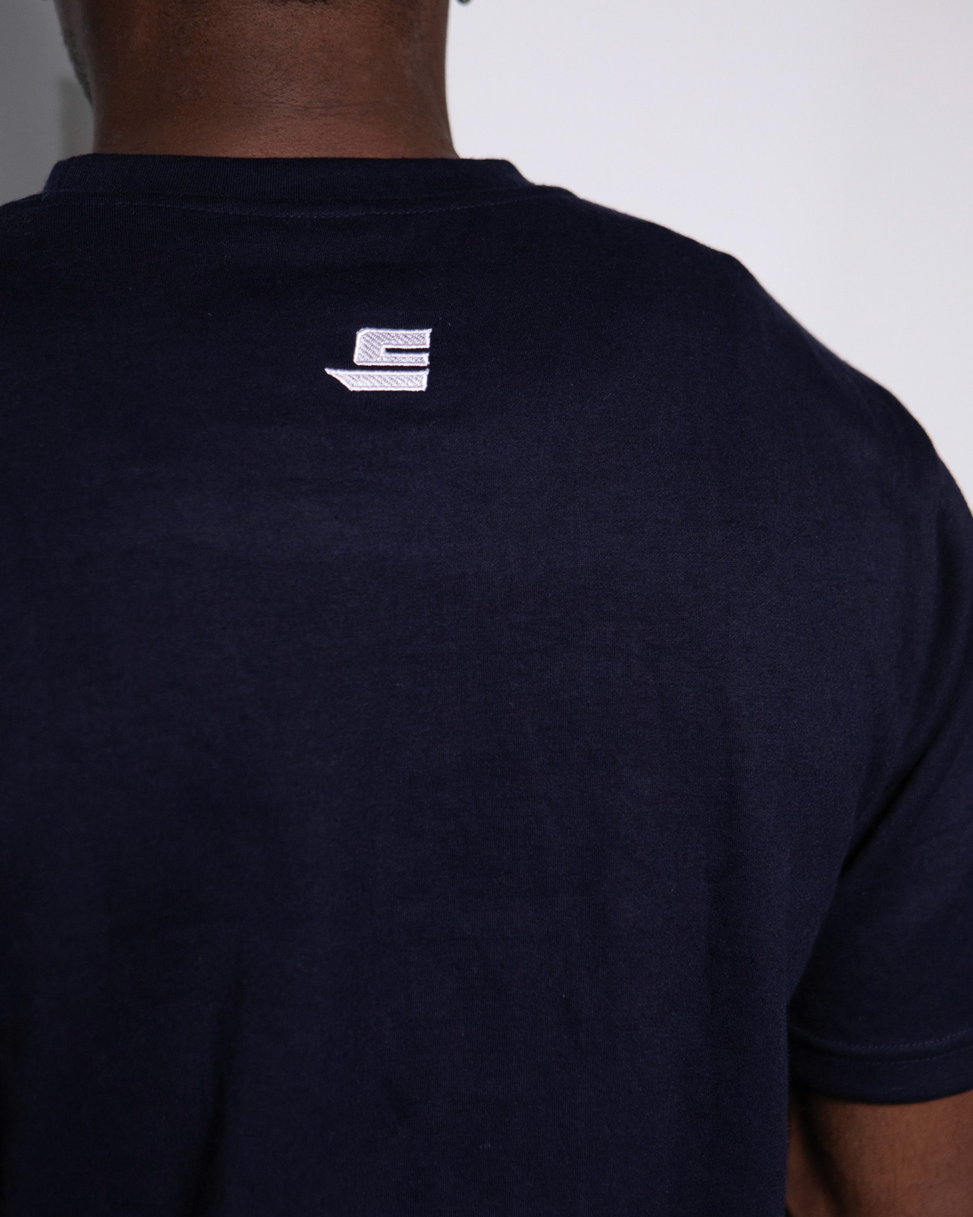 T-Shirt Lifestyle Navy (Front) - Blue Stars Marseille — visuel 4